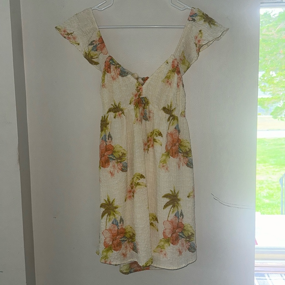 Size Small American Eagle Dress. Worn once - perfect condition!